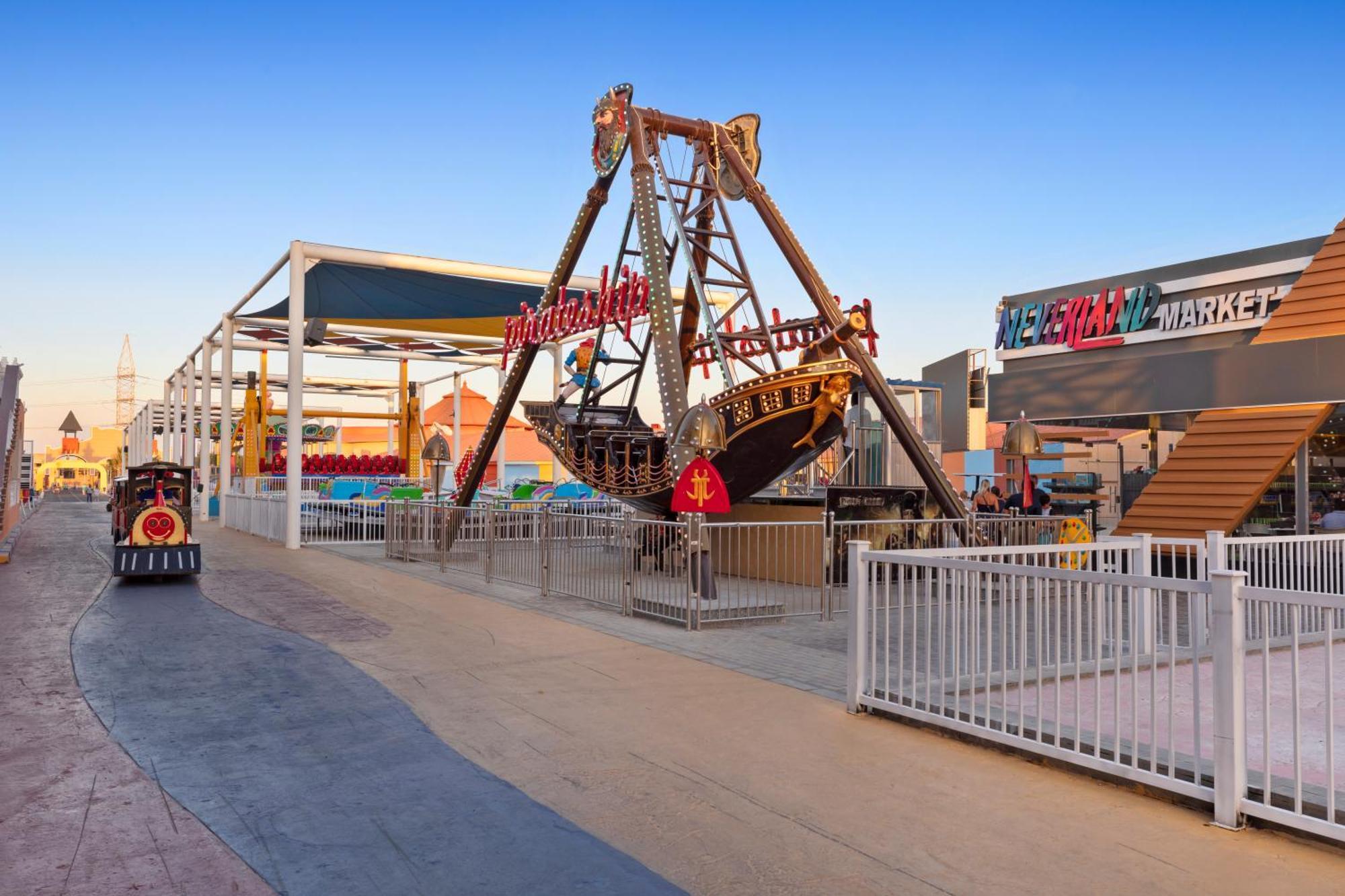 Neverland City Hurghada - Pickalbatros Exterior photo