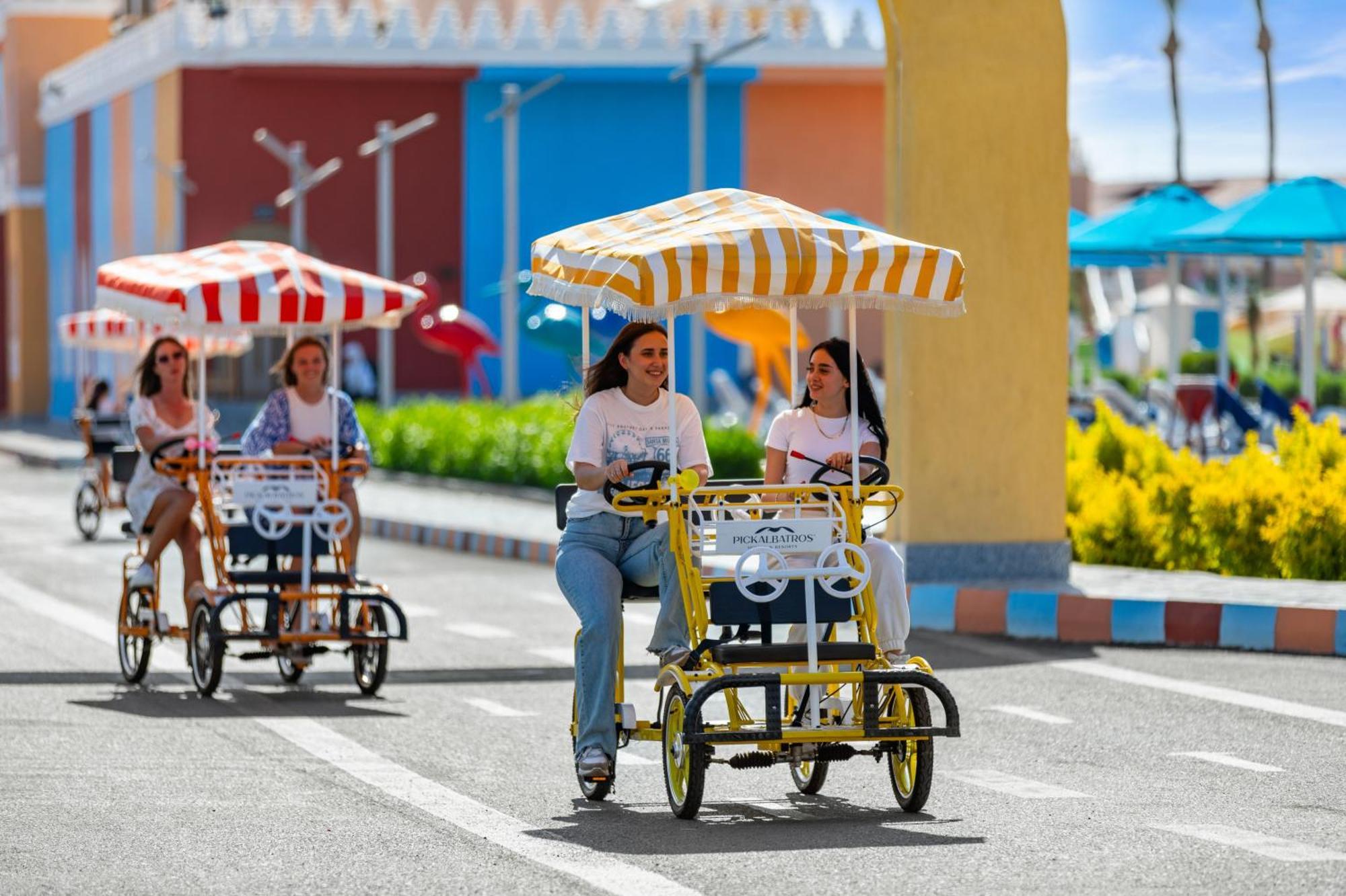 Neverland City Hurghada - Pickalbatros Exterior photo